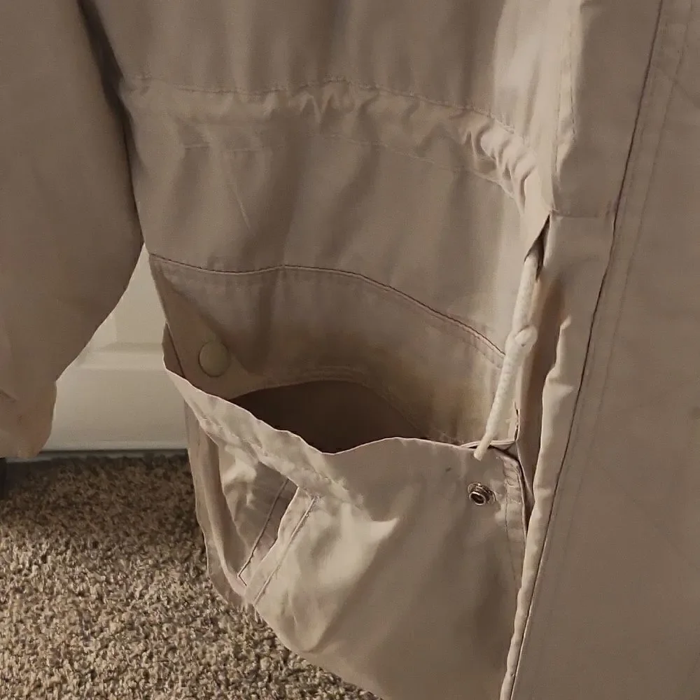 Chance Encounter mid length rain jacket - Picture 3 of 8